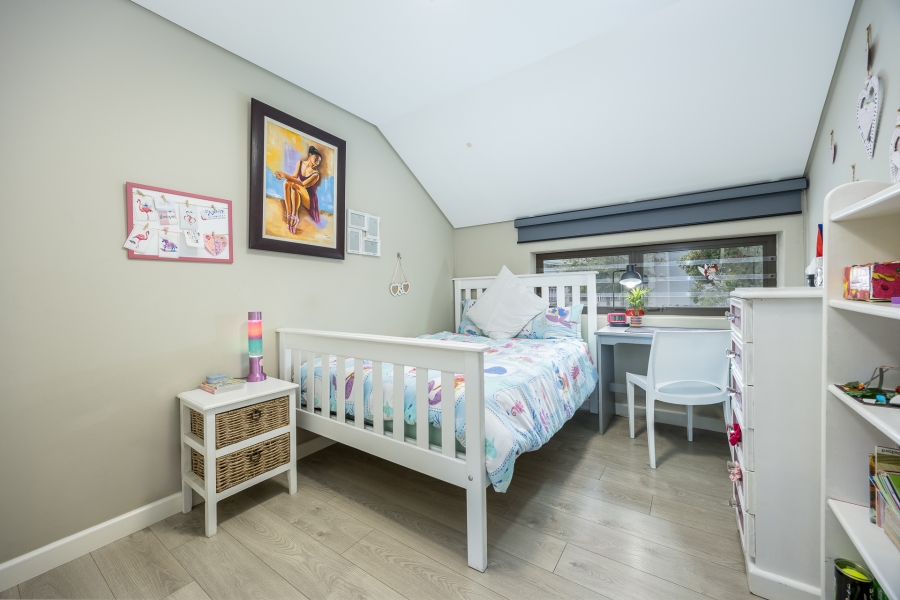 3 Bedroom Property for Sale in Graanendal Western Cape